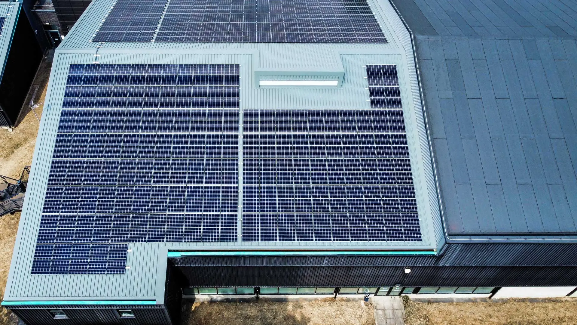 warehouse solar install